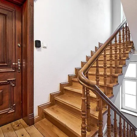 Warta River White By Bookinghost Apartment