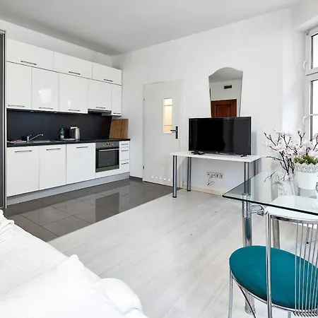 Warta River White By Bookinghost Apartment *